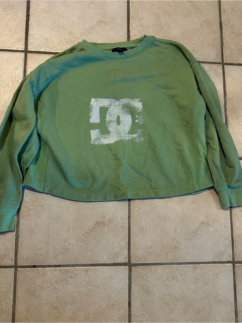 DC Shoes Inspired Green Cropped J.Crew Crewneck Sweatshirt with Distressed Logo